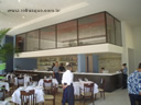 Adega comercial, capacidade para 2.000  garrafas